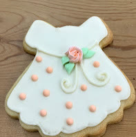 Royal iced cookie