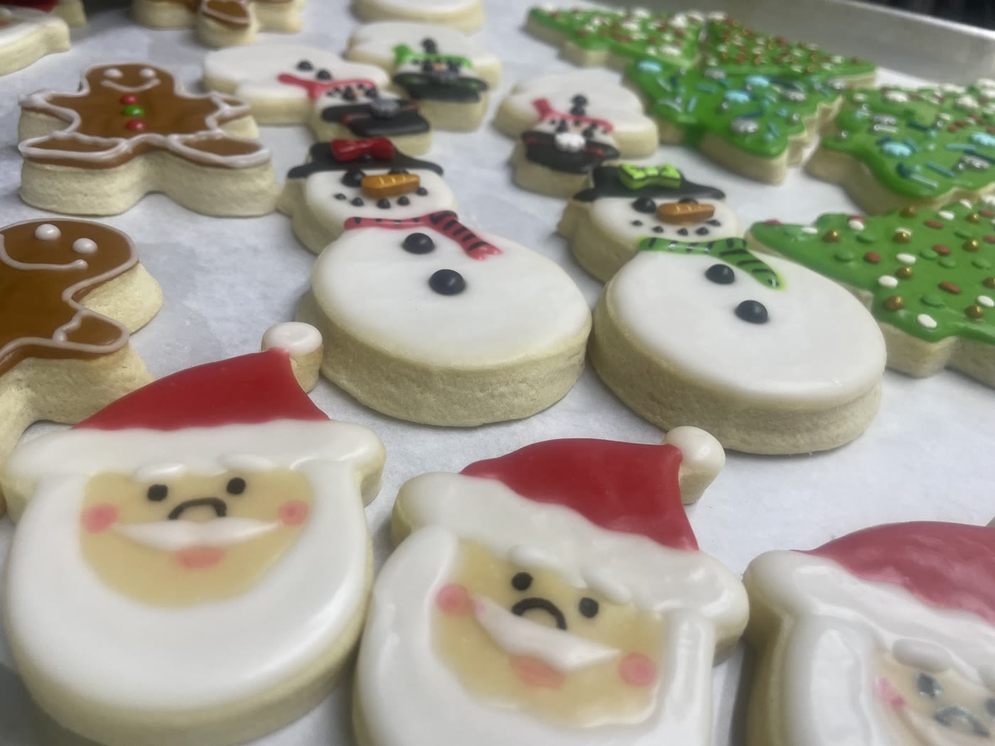 Royal iced cookie